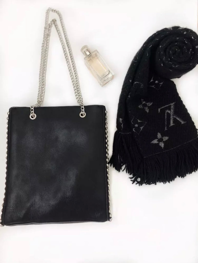 Retro Arm Candy Black Rivet Stainless Hardware Luxury Handbag