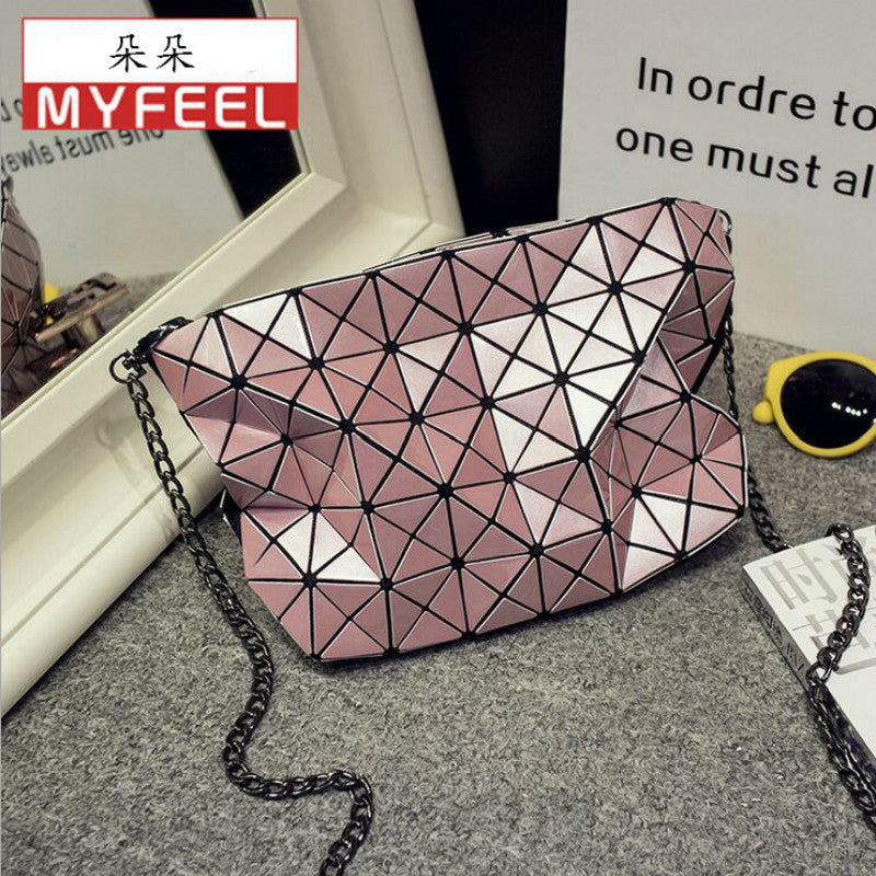 Surgical Life Laser Geometric Handbag Chain Strap